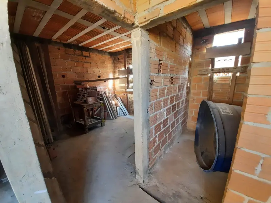 Foto 2 de Casa com 3 quartos à venda, 65m2 em Pindamonhangaba - SP