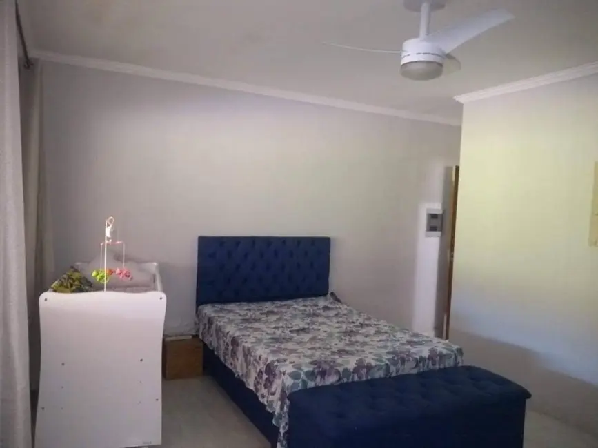 Foto 8 de Casa com 3 quartos à venda, 150m2 em Loteamento Residencial Andrade, Pindamonhangaba - SP