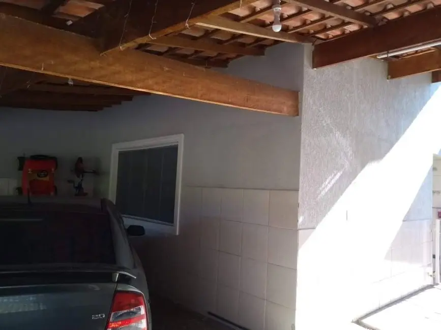 Foto 4 de Casa com 3 quartos à venda, 150m2 em Loteamento Residencial Andrade, Pindamonhangaba - SP