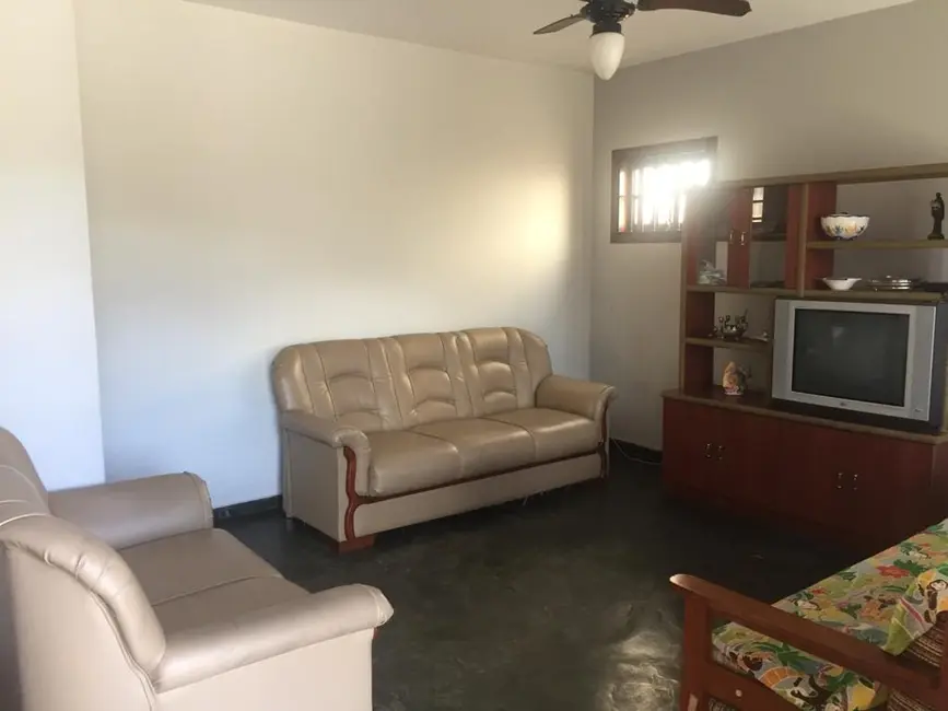 Foto 1 de Casa com 5 quartos à venda, 200m2 em Centro, Caraguatatuba - SP