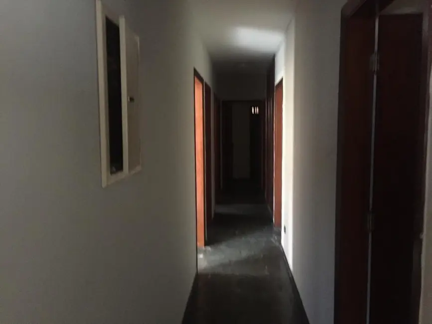 Foto 7 de Casa com 5 quartos à venda, 200m2 em Centro, Caraguatatuba - SP