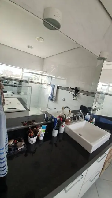 Foto 5 de Casa de Condomínio com 3 quartos à venda, 270m2 em Jardim Independência, Taubate - SP