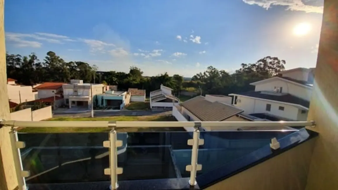 Foto 4 de Casa de Condomínio com 3 quartos à venda, 270m2 em Jardim Independência, Taubate - SP