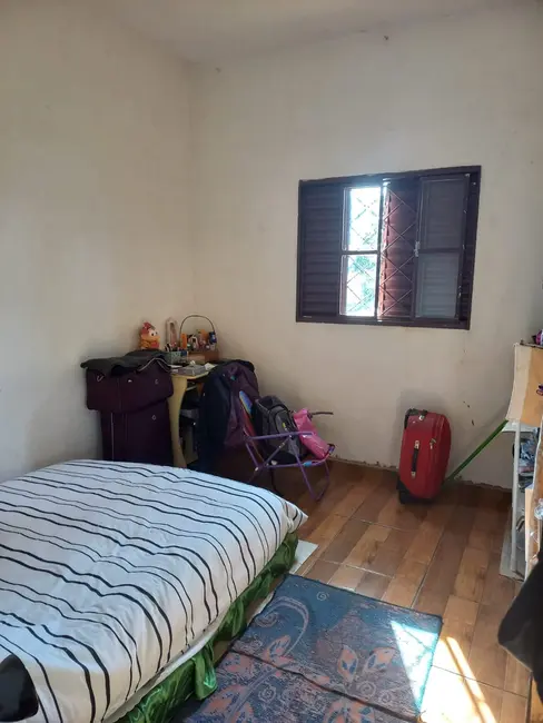 Casa com 1 quarto à venda em Cidade Nova, Pindamonhangaba - SP - imagem 3 Foto 3 de Casa com 1 quarto à venda em Cidade Nova, Pindamonhangaba - SP
