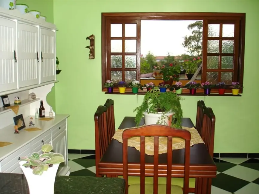 Foto 4 de Sobrado com 3 quartos à venda, 325m2 em Moreira César, Pindamonhangaba - SP