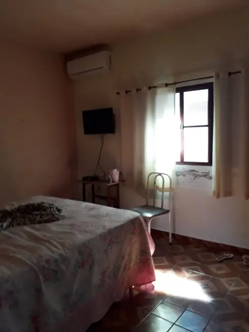 Foto 4 de Casa com 2 quartos à venda, 60m2 em Residencial Maricá, Pindamonhangaba - SP