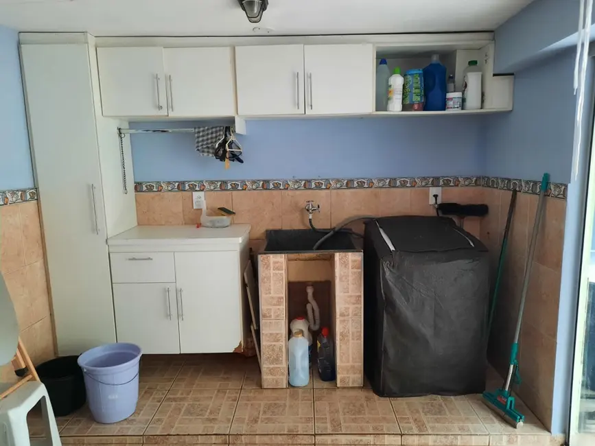 Foto 3 de Sobrado com 2 quartos à venda, 138m2 em Residencial Paraíso, Taubate - SP