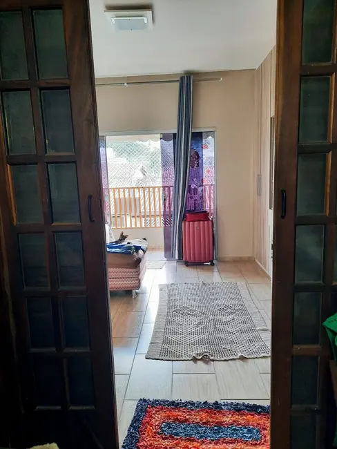 Foto 7 de Sobrado com 2 quartos à venda, 138m2 em Residencial Paraíso, Taubate - SP