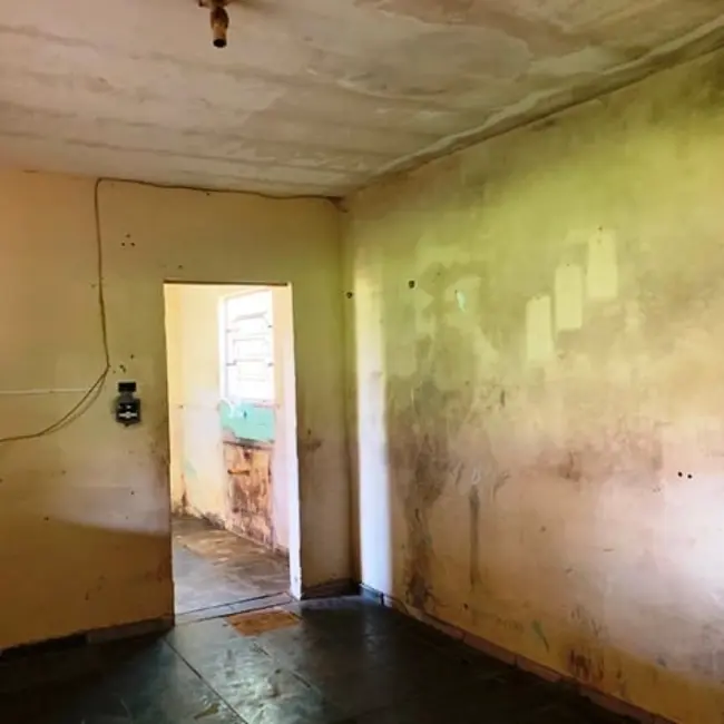 Foto 6 de Casa com 1 quarto à venda, 37m2 em Pindamonhangaba - SP