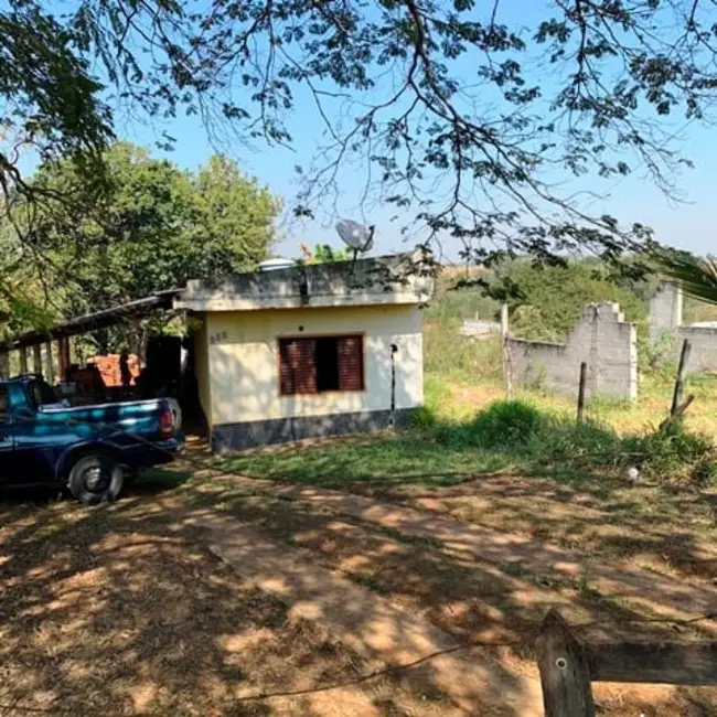 Foto 1 de Casa com 1 quarto à venda, 37m2 em Pindamonhangaba - SP