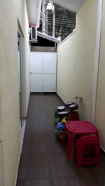 Foto 9 de Casa com 2 quartos à venda, 91m2 em Parque Senhor do Bonfim, Taubate - SP