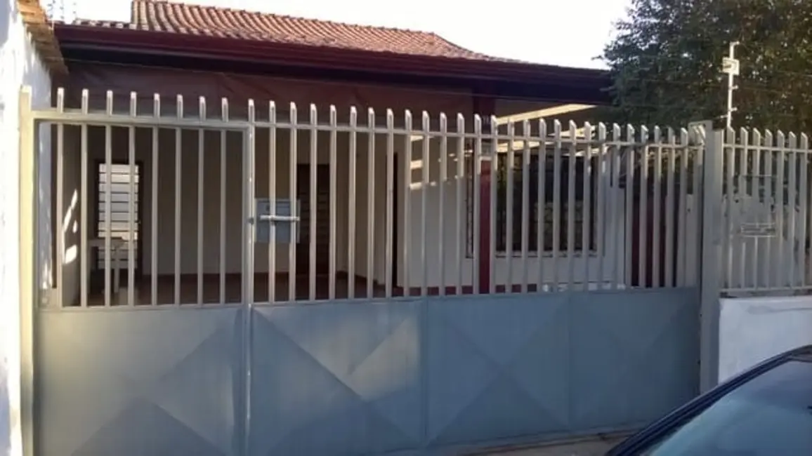 Foto 2 de Casa com 3 quartos à venda, 185m2 em Pindamonhangaba - SP