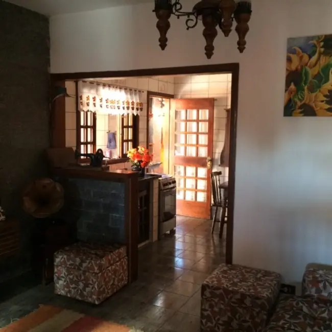 Casa com 3 quartos à venda, 192m2 em Jardim da Luz, Taubate - SP - imagem 4 Foto 4 de Casa com 3 quartos à venda, 192m2 em Jardim da Luz, Taubate - SP