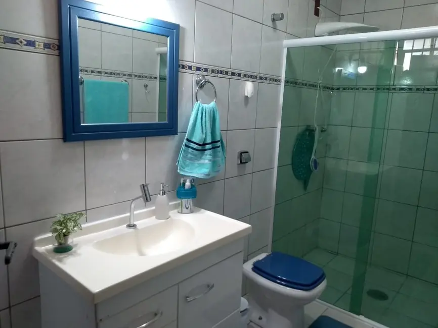 Foto 6 de Sobrado com 2 quartos à venda, 137m2 em Residencial Ouro Verde, Pindamonhangaba - SP