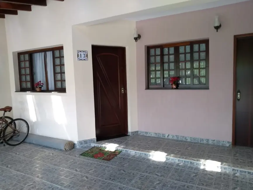 Foto 4 de Sobrado com 2 quartos à venda, 137m2 em Residencial Ouro Verde, Pindamonhangaba - SP