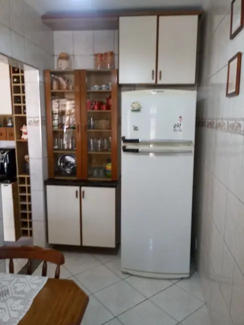 Foto 5 de Casa com 3 quartos à venda, 133m2 em Vila Rica, Pindamonhangaba - SP