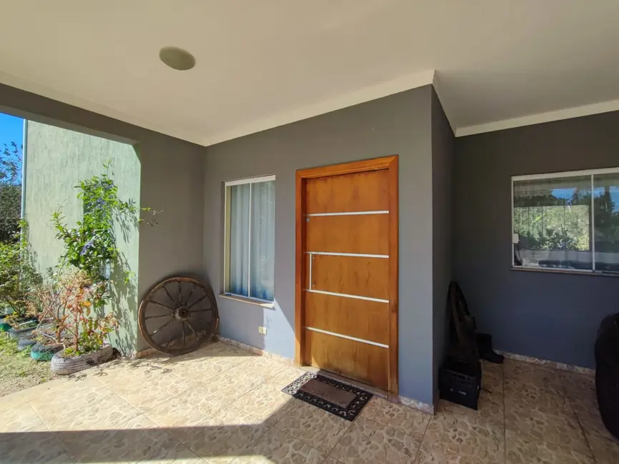 Foto 8 de Sobrado com 3 quartos à venda, 224m2 em Pindamonhangaba - SP