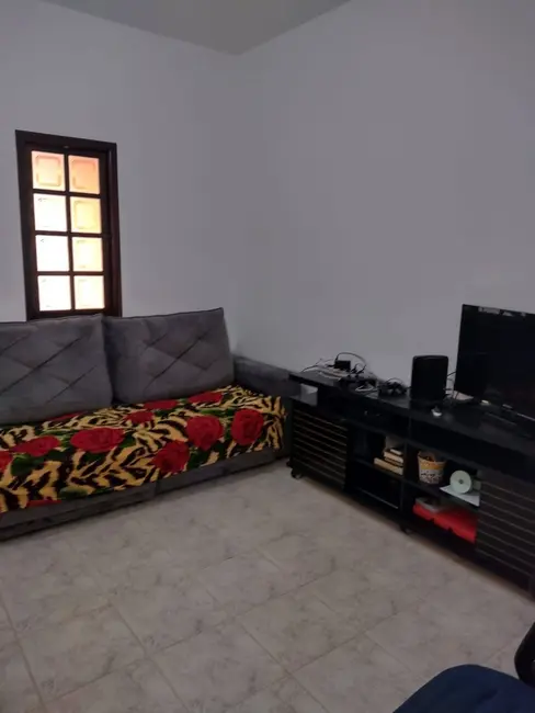Foto 1 de Casa com 3 quartos à venda, 108m2 em Parque São Domingos, Pindamonhangaba - SP