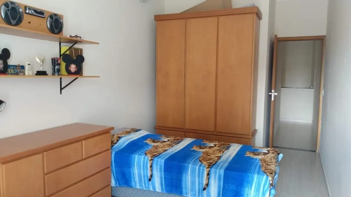 Foto 1 de Sobrado com 3 quartos à venda, 130m2 em Parque das Nações, Pindamonhangaba - SP
