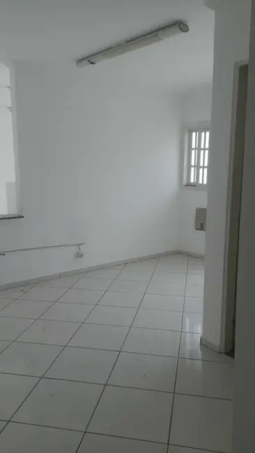 Foto 3 de Sobrado com 2 quartos à venda, 75m2 em Loteamento Residencial Andrade, Pindamonhangaba - SP