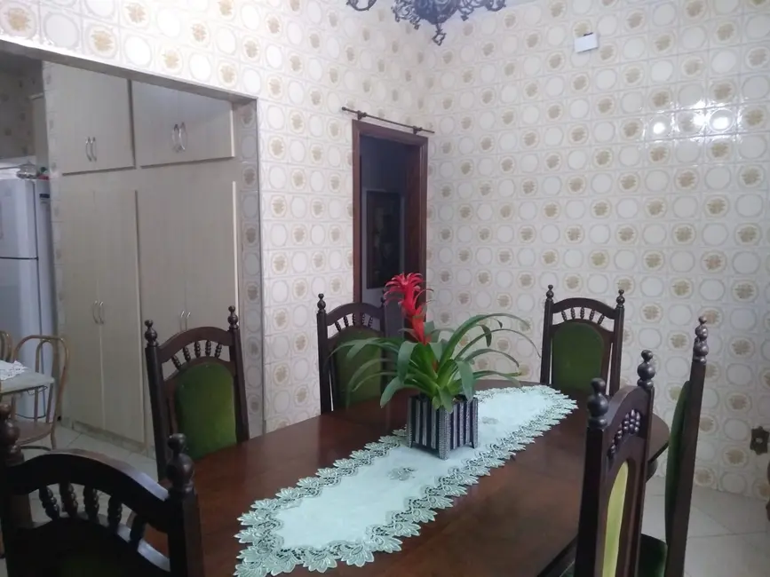 Foto 6 de Sobrado com 3 quartos à venda, 202m2 em Estiva, Taubate - SP