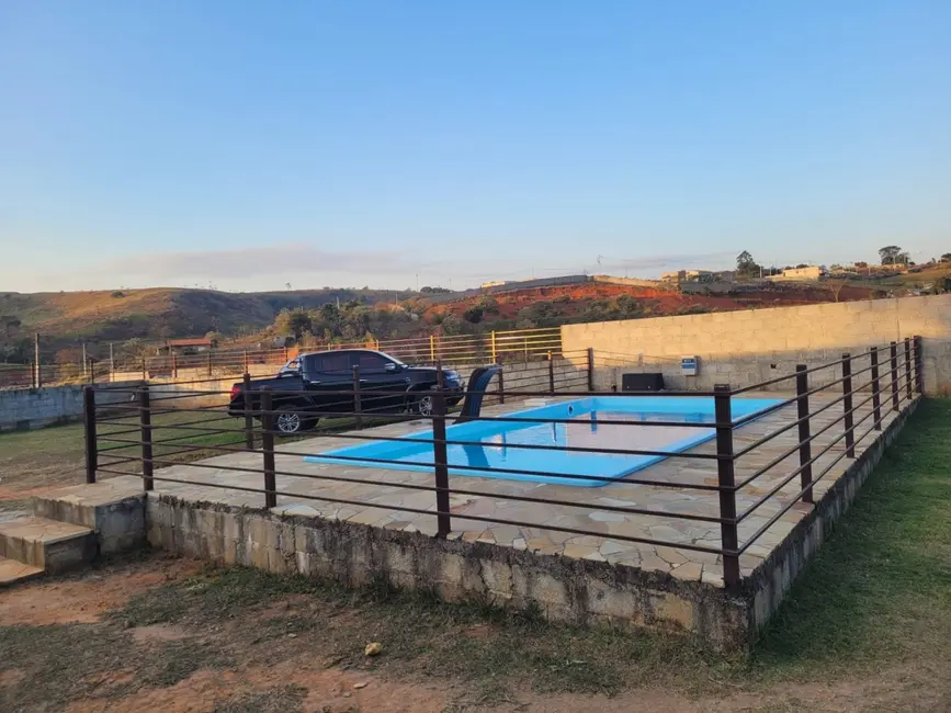 Foto 8 de Casa com 3 quartos à venda, 1000m2 em Barreiro, Taubate - SP