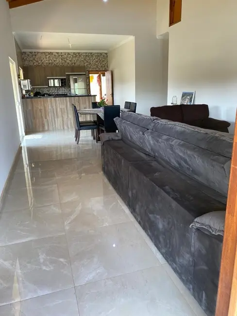 Foto 7 de Casa com 3 quartos à venda, 1000m2 em Barreiro, Taubate - SP