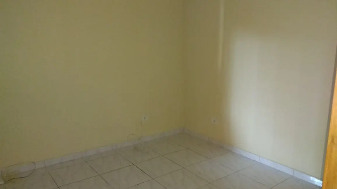 Foto 8 de Casa com 2 quartos à venda, 60m2 em Pindamonhangaba - SP