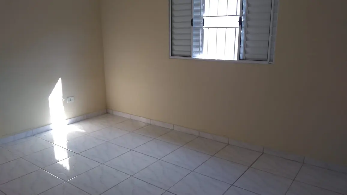 Foto 1 de Casa com 2 quartos à venda, 60m2 em Pindamonhangaba - SP
