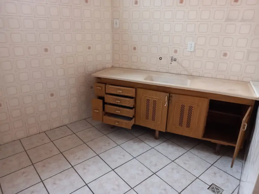 Foto 7 de Casa com 7 quartos à venda, 490m2 em Jardim Russi, Taubate - SP