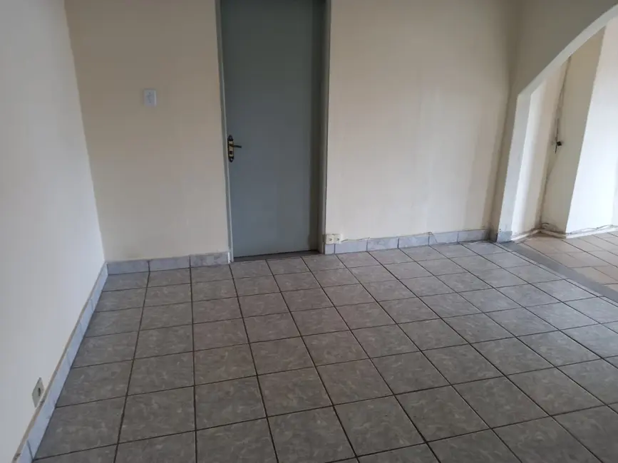 Foto 9 de Casa com 7 quartos à venda, 490m2 em Jardim Russi, Taubate - SP