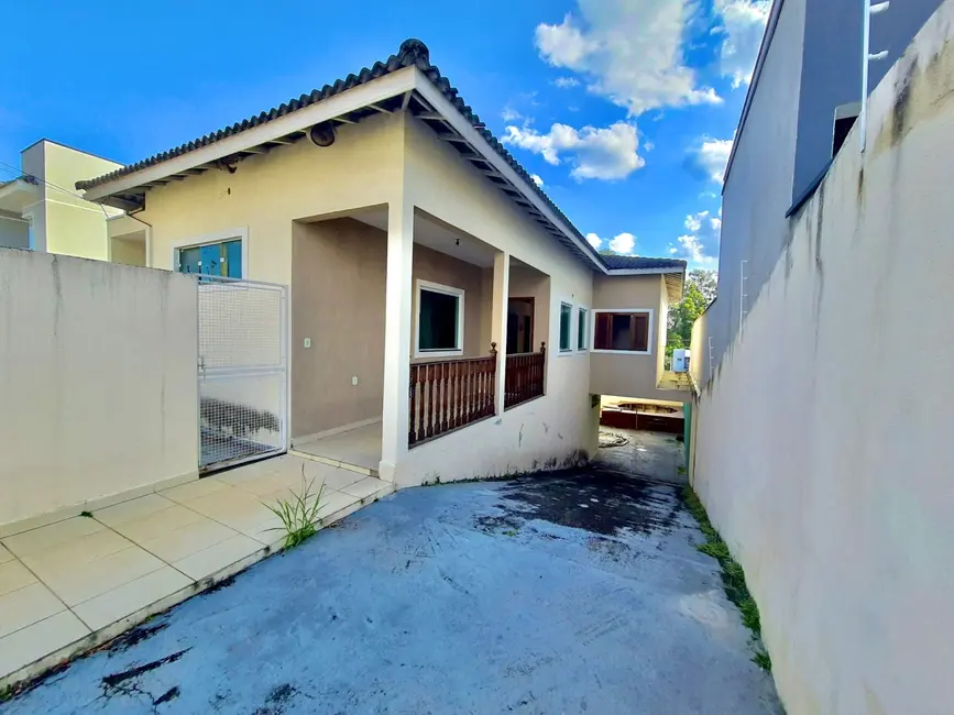 Foto 2 de Casa de Condomínio com 3 quartos à venda, 184m2 em Jardim Independência, Taubate - SP