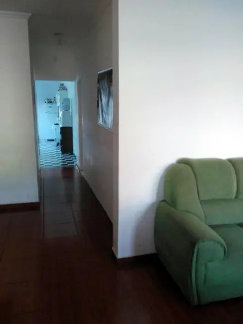 Foto 4 de Casa com 2 quartos à venda, 280m2 em Pedregulho, Guaratingueta - SP