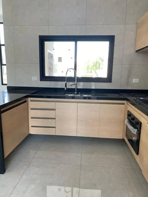 Foto 5 de Casa de Condomínio com 3 quartos à venda, 120m2 em Residencial Maricá, Pindamonhangaba - SP