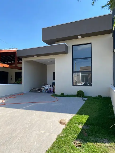 Foto 2 de Casa de Condomínio com 3 quartos à venda, 120m2 em Residencial Maricá, Pindamonhangaba - SP