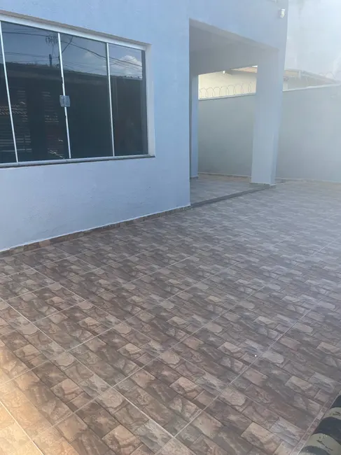 Foto 8 de Sobrado com 3 quartos à venda, 243m2 em Conjunto Residencial Araretama, Pindamonhangaba - SP