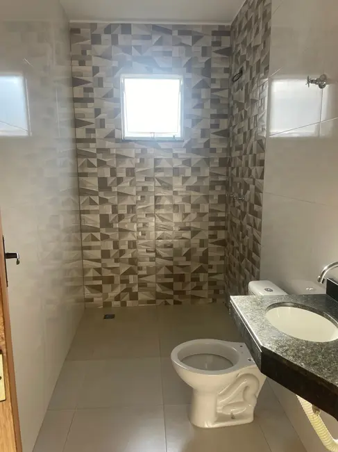 Foto 6 de Sobrado com 3 quartos à venda, 243m2 em Conjunto Residencial Araretama, Pindamonhangaba - SP