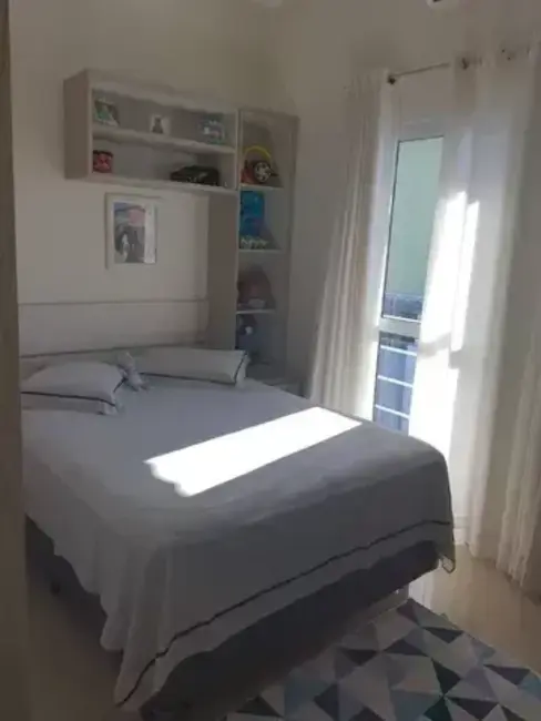 Foto 1 de Casa de Condomínio com 3 quartos à venda, 154m2 em Vila dos Comerciários 2, Taubate - SP