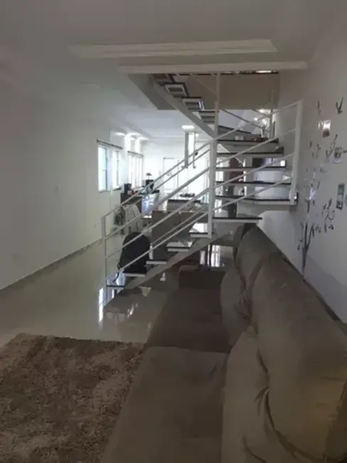 Foto 8 de Casa de Condomínio com 3 quartos à venda, 154m2 em Vila dos Comerciários 2, Taubate - SP