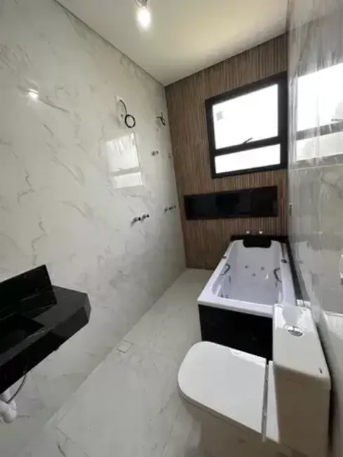 Foto 3 de Casa de Condomínio com 3 quartos à venda, 150m2 em Cacapava - SP