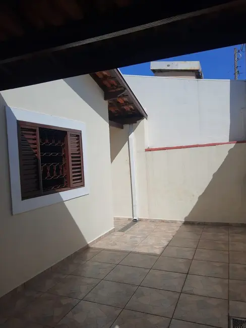 Foto 1 de Casa com 3 quartos à venda, 134m2 em Tremembe - SP