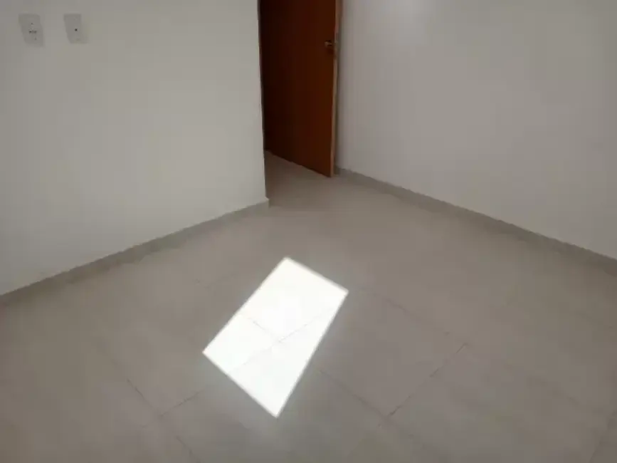 Foto 7 de Casa com 2 quartos à venda, 54m2 em Jardim Sandra Maria, Taubate - SP