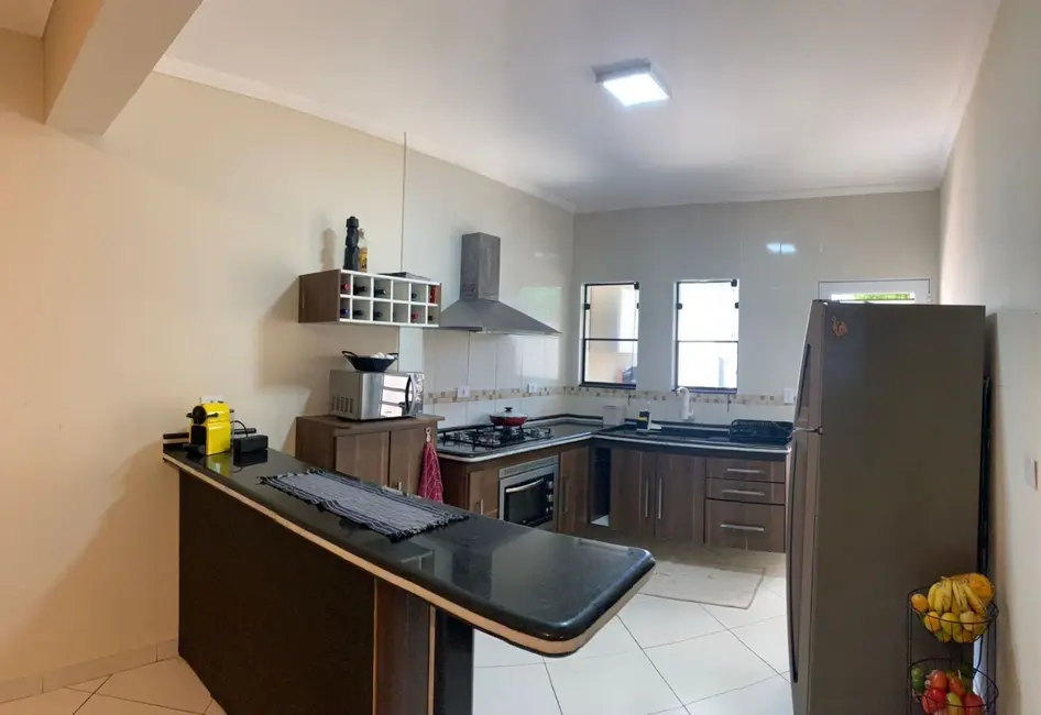 Foto 4 de Casa de Condomínio com 2 quartos à venda, 140m2 em Parque Esperança, Taubate - SP
