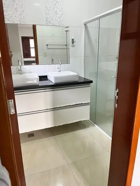 Foto 4 de Casa com 2 quartos à venda, 120m2 em Goiabal, Pindamonhangaba - SP