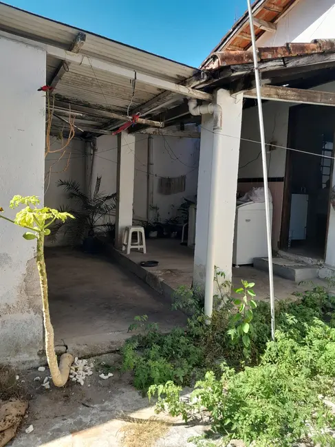 Foto 1 de Casa com 2 quartos à venda, 114m2 em Pindamonhangaba - SP