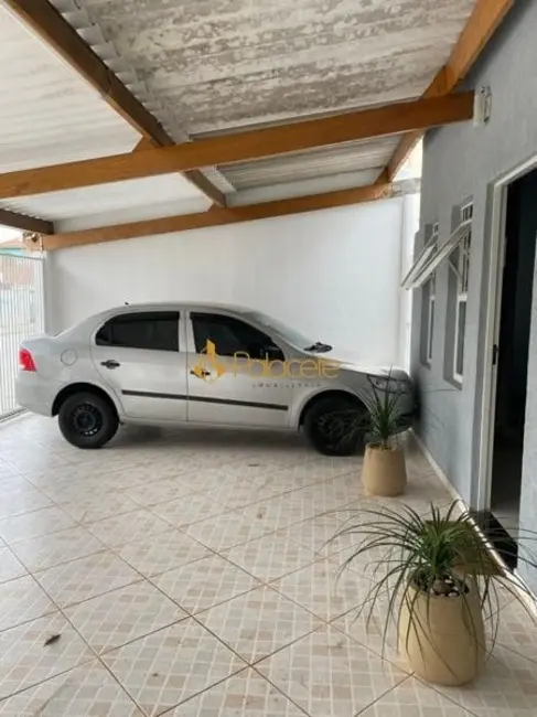 Foto 2 de Casa com 3 quartos à venda, 85m2 em Jardim Jaraguá, Taubate - SP