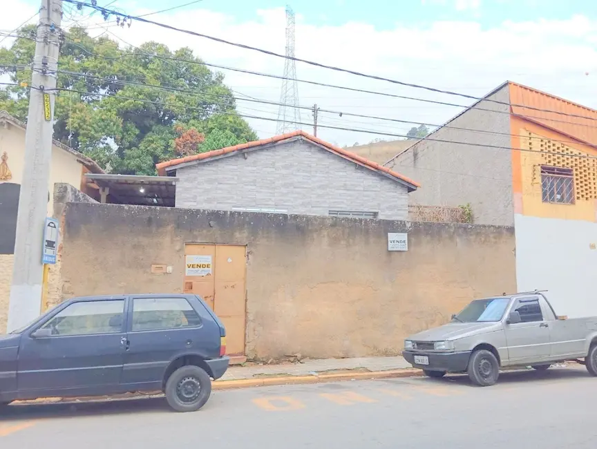 Foto 3 de Casa com 3 quartos à venda, 110m2 em Aparecida - SP