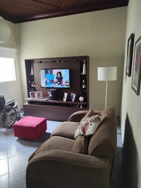 Foto 4 de Casa com 3 quartos à venda, 122m2 em Jardim Boa Vista, Pindamonhangaba - SP