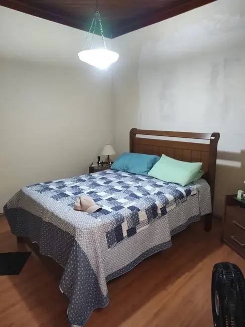 Foto 3 de Casa com 3 quartos à venda, 122m2 em Jardim Boa Vista, Pindamonhangaba - SP