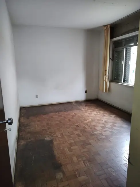 Foto 9 de Sobrado com 5 quartos à venda, 380m2 em Centro, Pindamonhangaba - SP